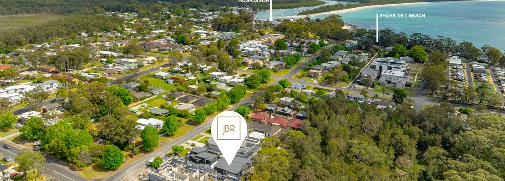  Jervis Bay Realty Holidays: La Casa by the Sea Jervis Bay accommodation in Huskisson