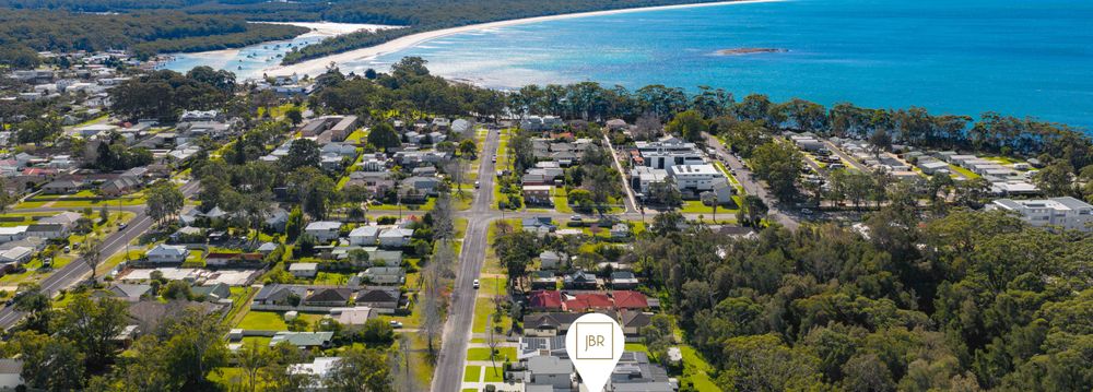  Jervis Bay Realty Holidays: La Casa by the Sea Jervis Bay accommodation in Huskisson