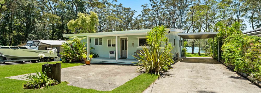  Jervis Bay Realty Holidays: Driftaway Waterfront, Jervis Bay Jervis Bay accommodation in Woollamia