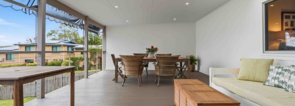  Jervis Bay Realty Holidays: The Waters Edge Jervis Bay accommodation in Basin View