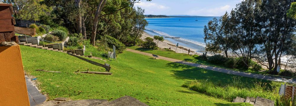  Jervis Bay Realty Holidays: Sunkissed Studio Jervis Bay accommodation in Vincentia