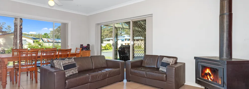  Jervis Bay Realty Holidays: Deep Water Paradise-130m to Huskisson boat ramp Jervis Bay accommodation in Woollamia