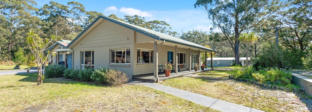  Jervis Bay Realty Holidays: Deep Water Paradise-130m to Huskisson boat ramp Jervis Bay accommodation in Woollamia