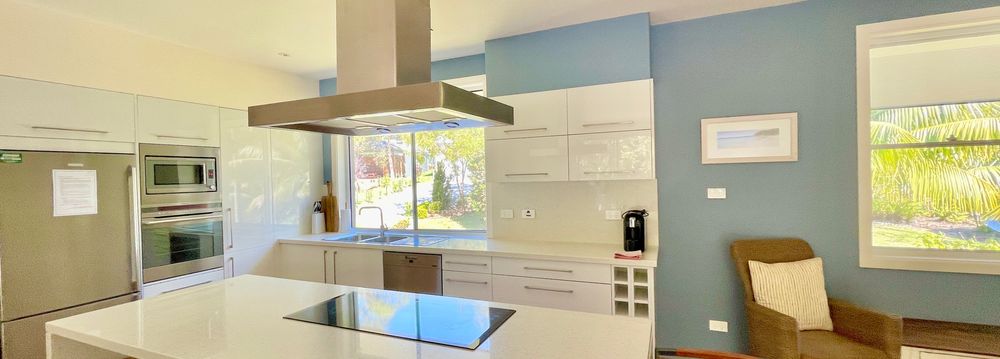  Jervis Bay Realty Holidays: Blenheim Beach Blue Jervis Bay accommodation in Vincentia