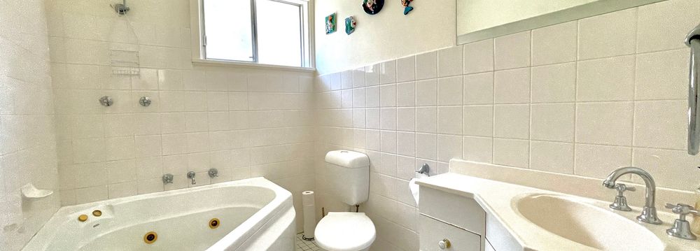  Jervis Bay Realty Holidays: Blenheim Beach Blue Jervis Bay accommodation in Vincentia