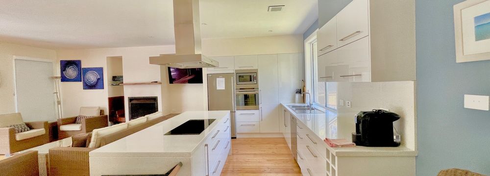  Jervis Bay Realty Holidays: Blenheim Beach Blue Jervis Bay accommodation in Vincentia