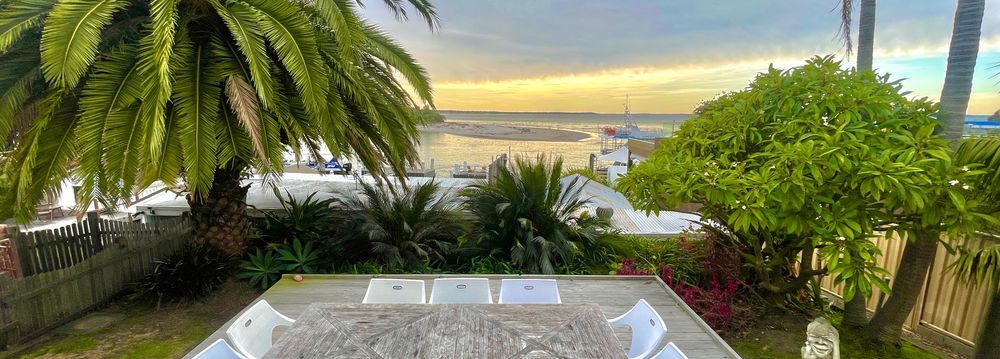  Jervis Bay Realty Holidays: Waterfront- Boathouse Jervis Bay accommodation in Huskisson