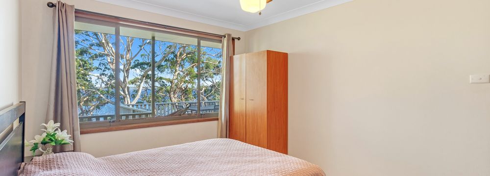  Jervis Bay Realty Holidays: Palm Beach Waterfront Retreat Jervis Bay accommodation in Sanctuary Point