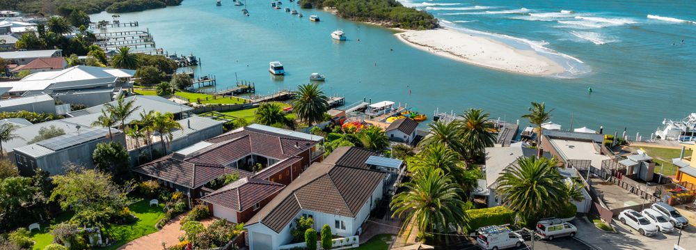  Jervis Bay Realty Holidays: The Jetty Huskisson Jervis Bay accommodation in Huskisson