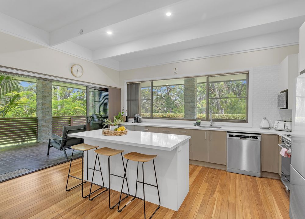 Jervis Bay Realty Holidays: Husky Days Jervis Bay accommodation in Huskisson