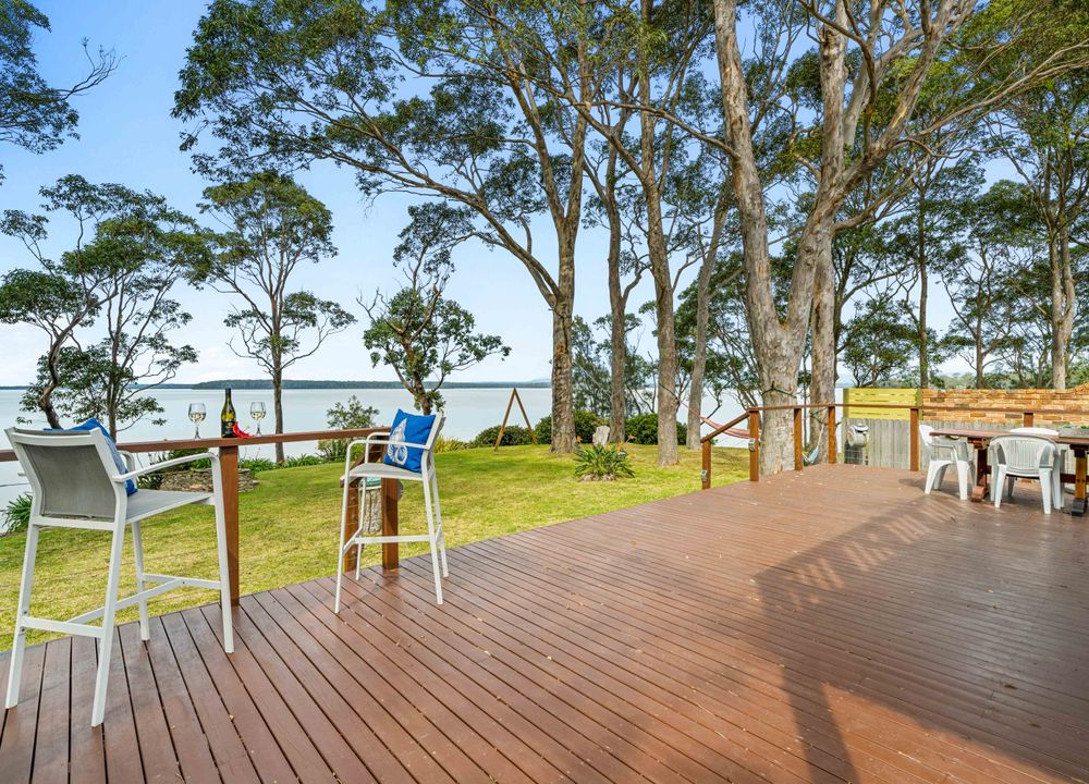  Jervis Bay Realty Holidays: Jado on the Lake- House Jervis Bay accommodation in Saint Georges Basin