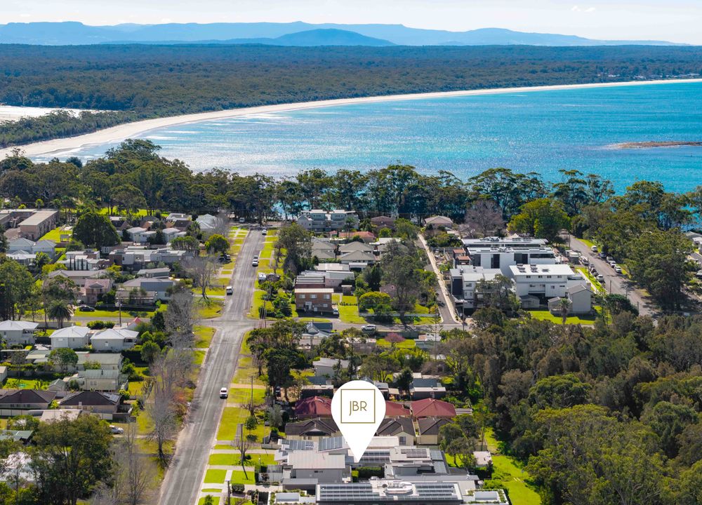  Jervis Bay Realty Holidays: La Casa by the Sea Jervis Bay accommodation in Huskisson