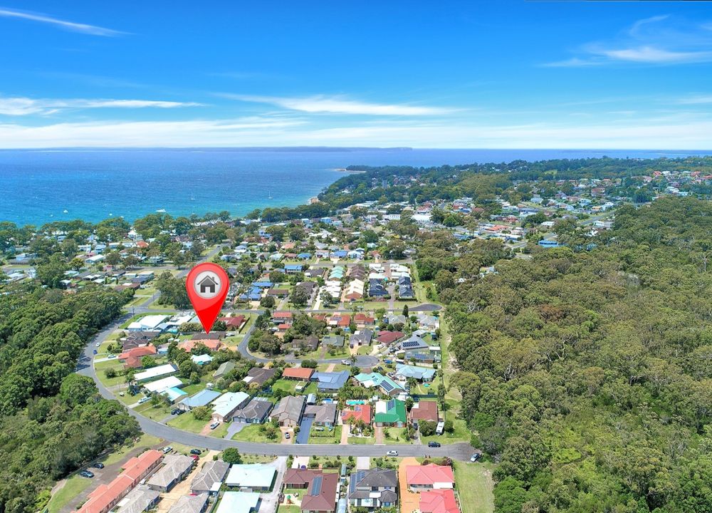  Jervis Bay Realty Holidays: The Calabreeze Jervis Bay accommodation in Vincentia