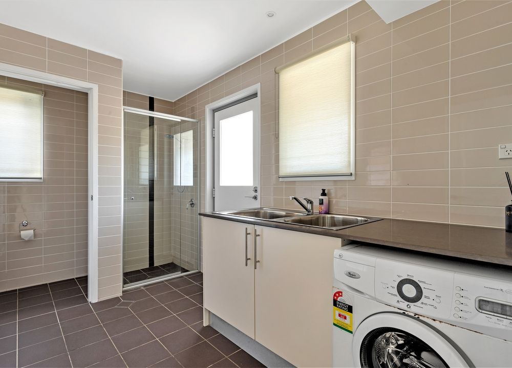  Jervis Bay Realty Holidays: Coast Bliss on Currambene Jervis Bay accommodation in Huskisson