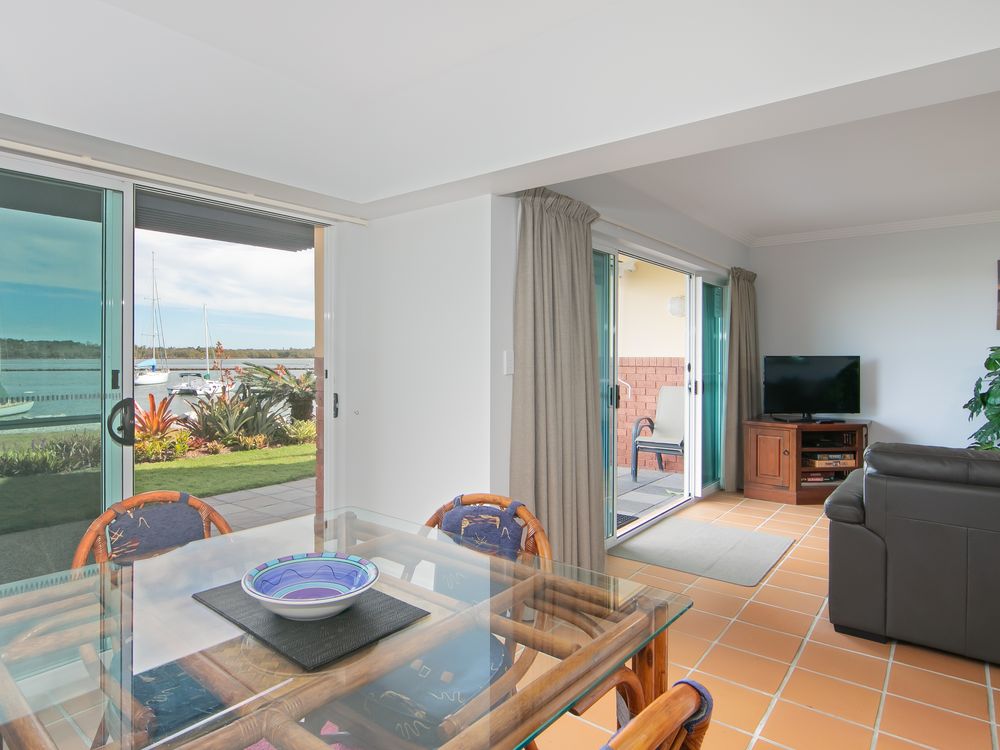 Riverview Apartment 2.2