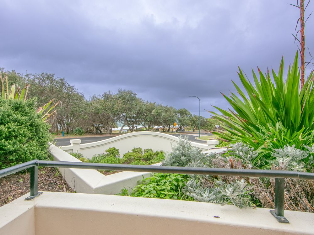 Breakers Waves – Unit 3 Block 2