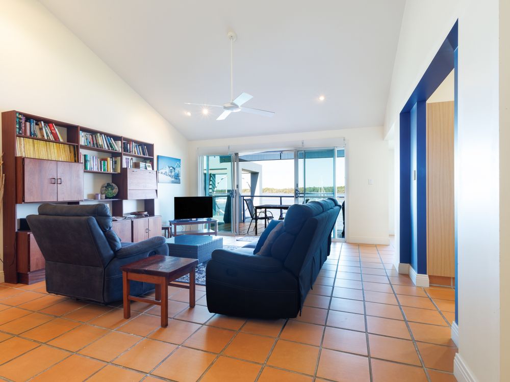 Riverview Apartment 2.6  3-5 Riverview Street