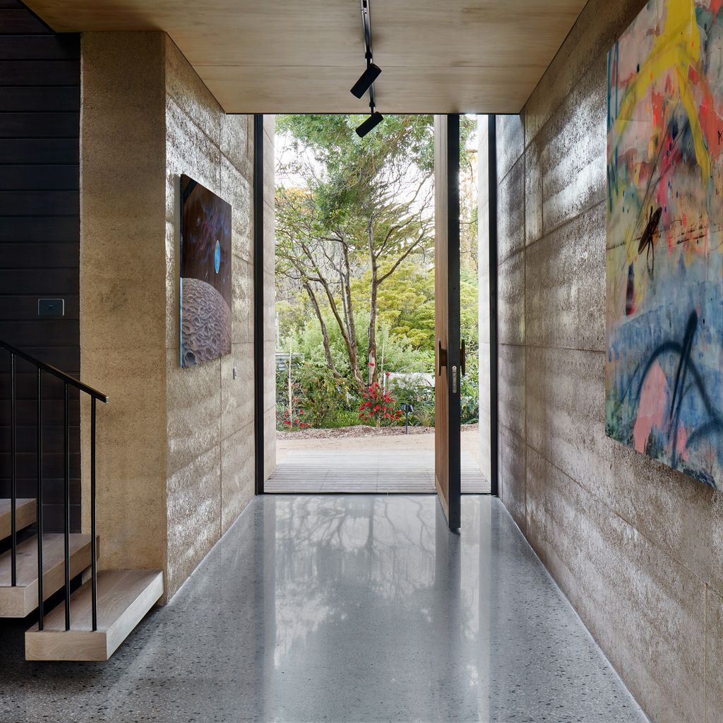 ATLAS RETREAT - SHOREHAM