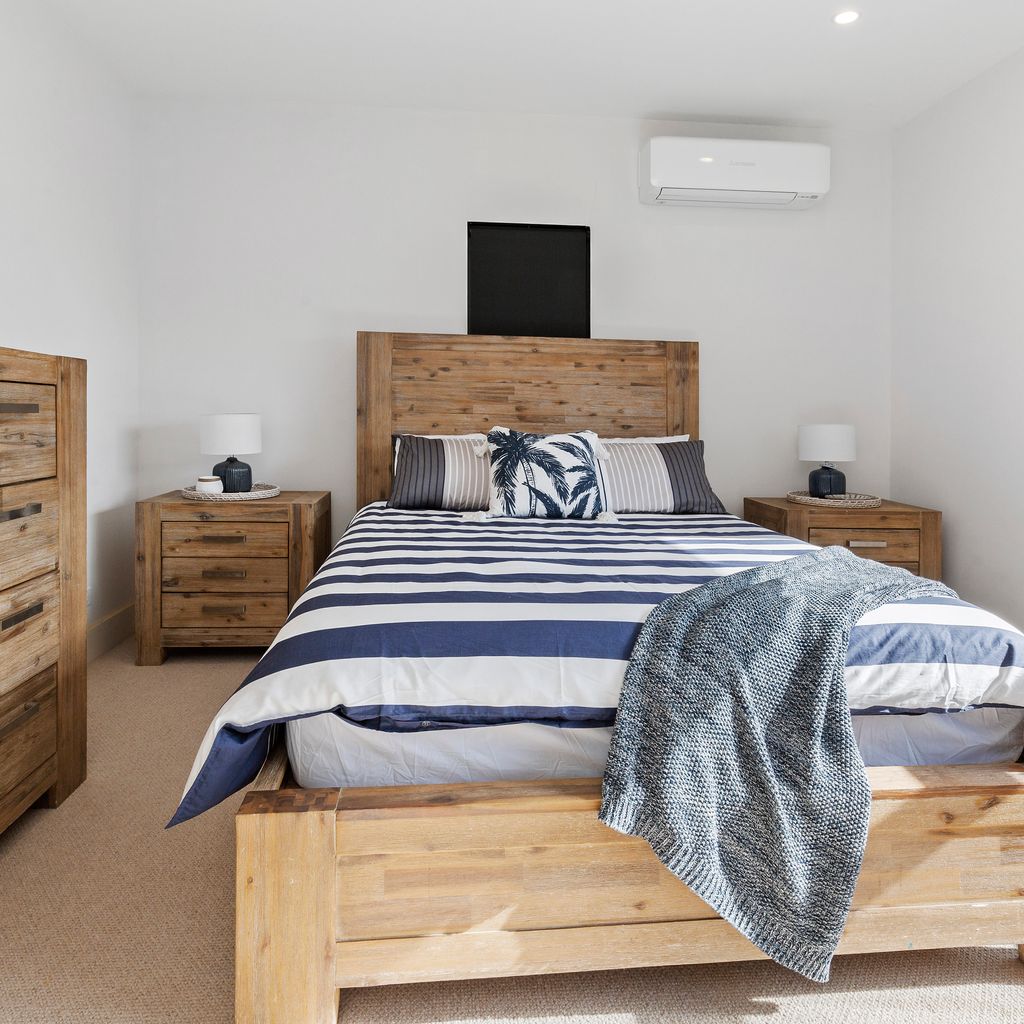 THE LOFT HOUSE