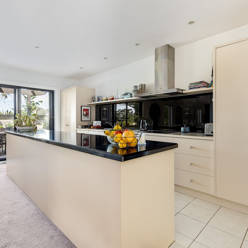 Secluded Luxury on Tower Hill