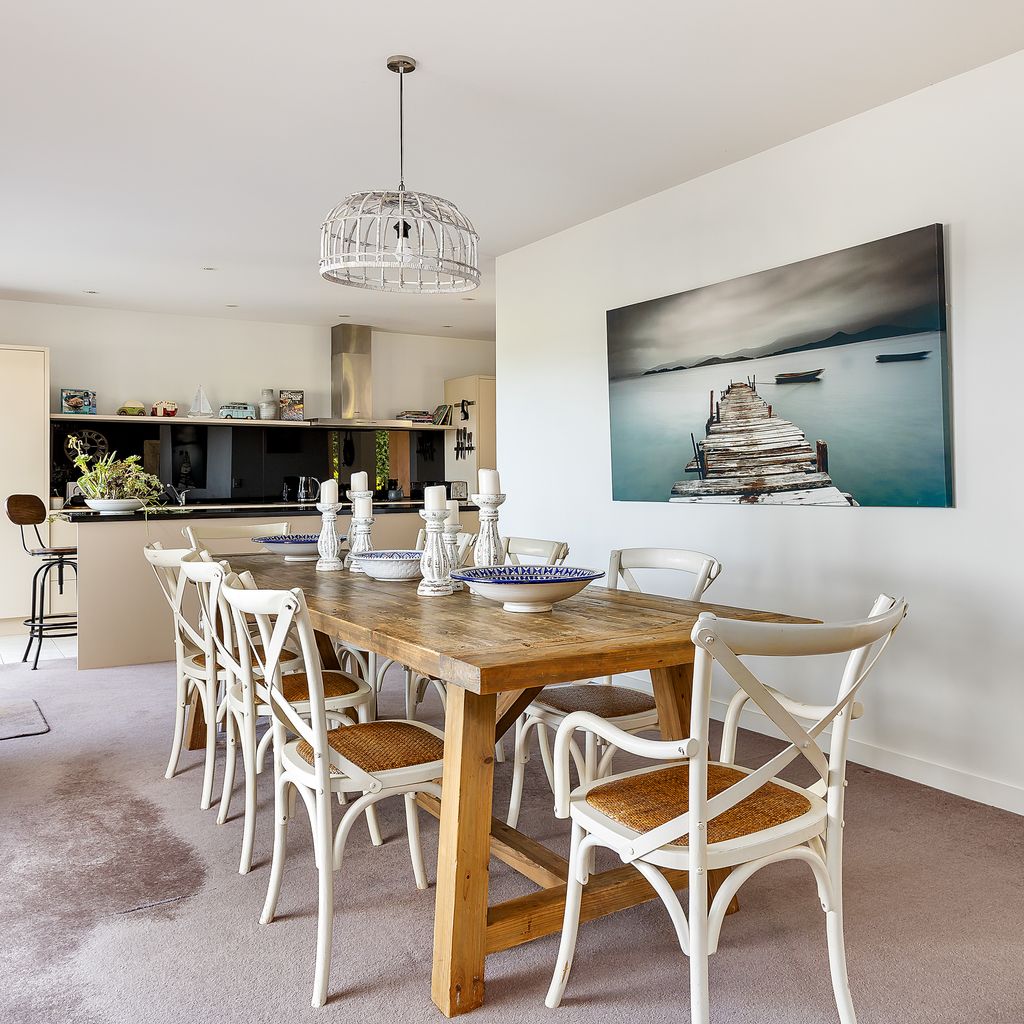 Secluded Luxury on Tower Hill