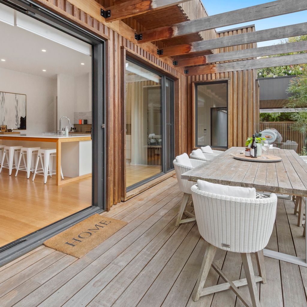 LUXE ON LYDGATE - BLAIRGOWRIE