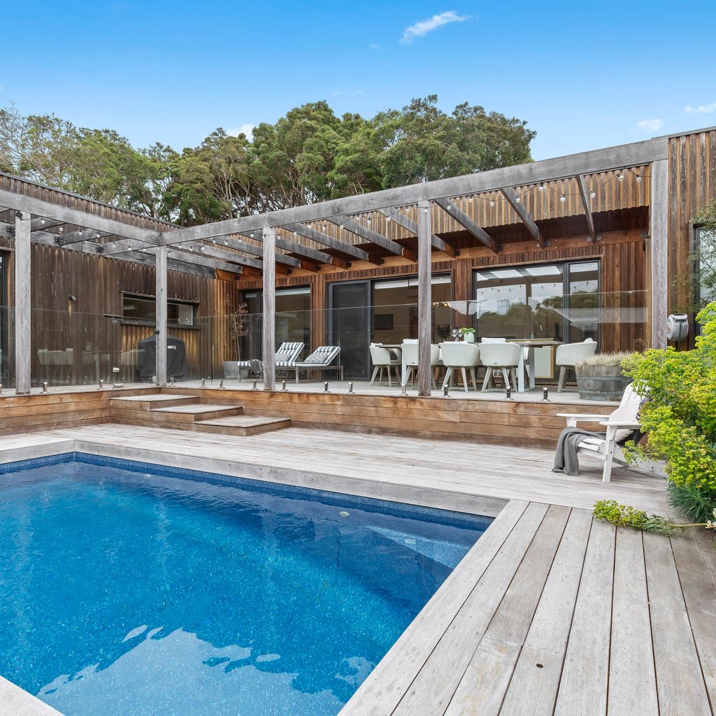 LUXE ON LYDGATE - BLAIRGOWRIE