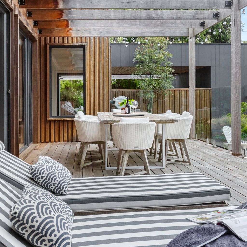 LUXE ON LYDGATE - BLAIRGOWRIE