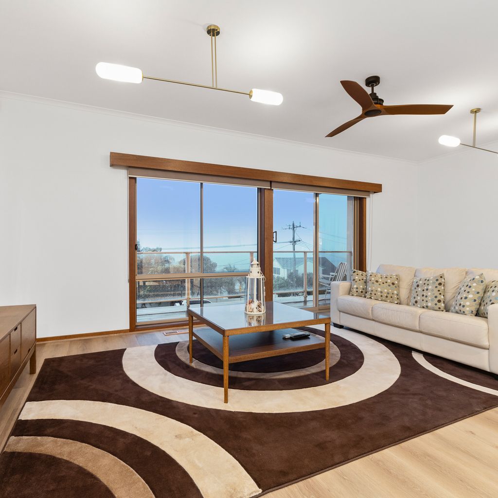 Martin's Bay View Retreat