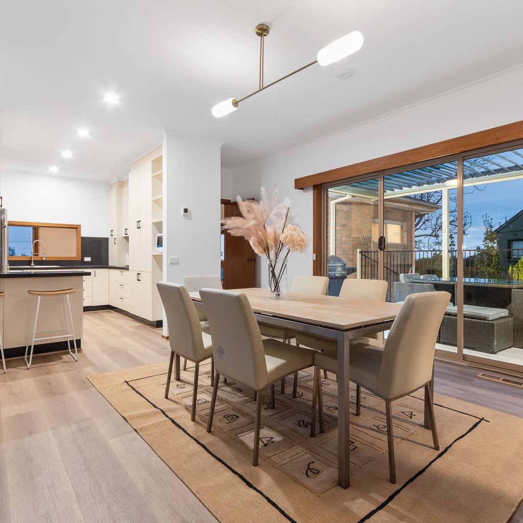 Martin's Bay View Retreat
