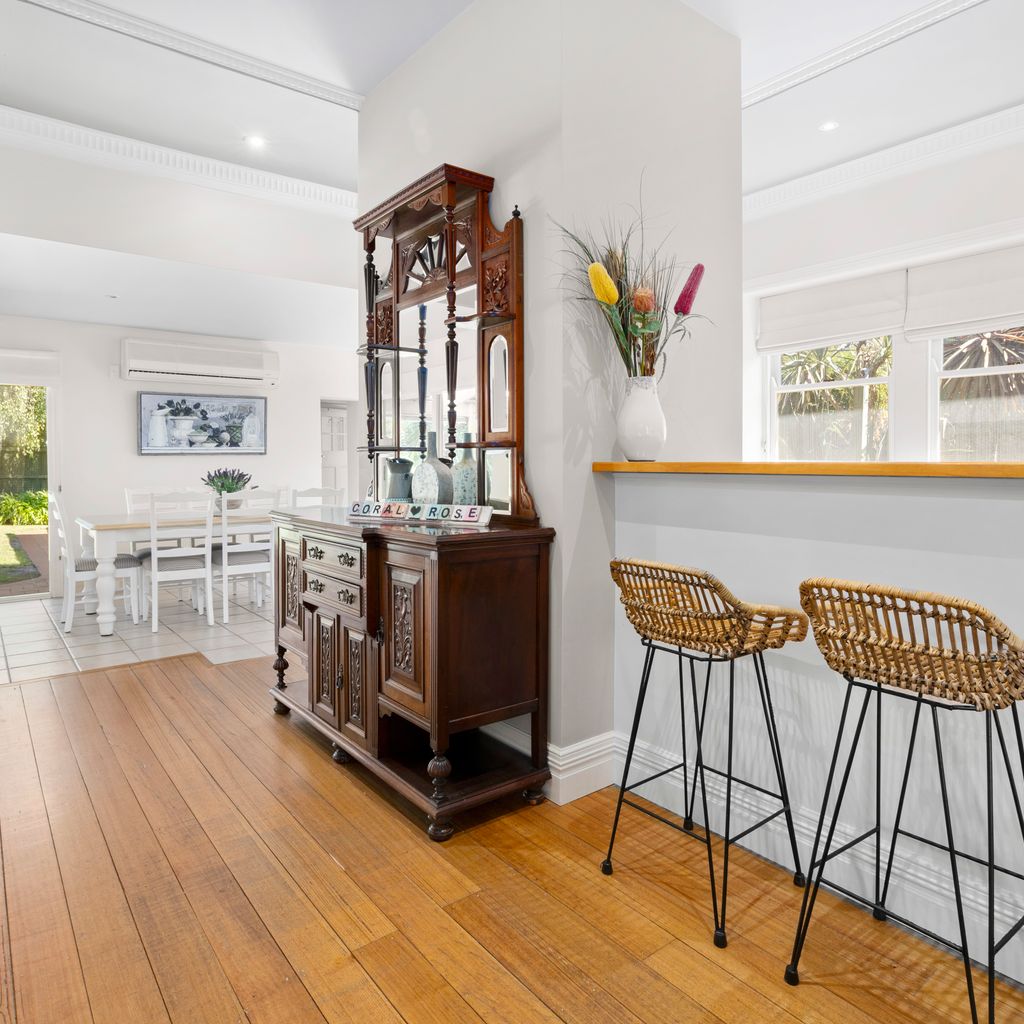 Coral Rose Cottage