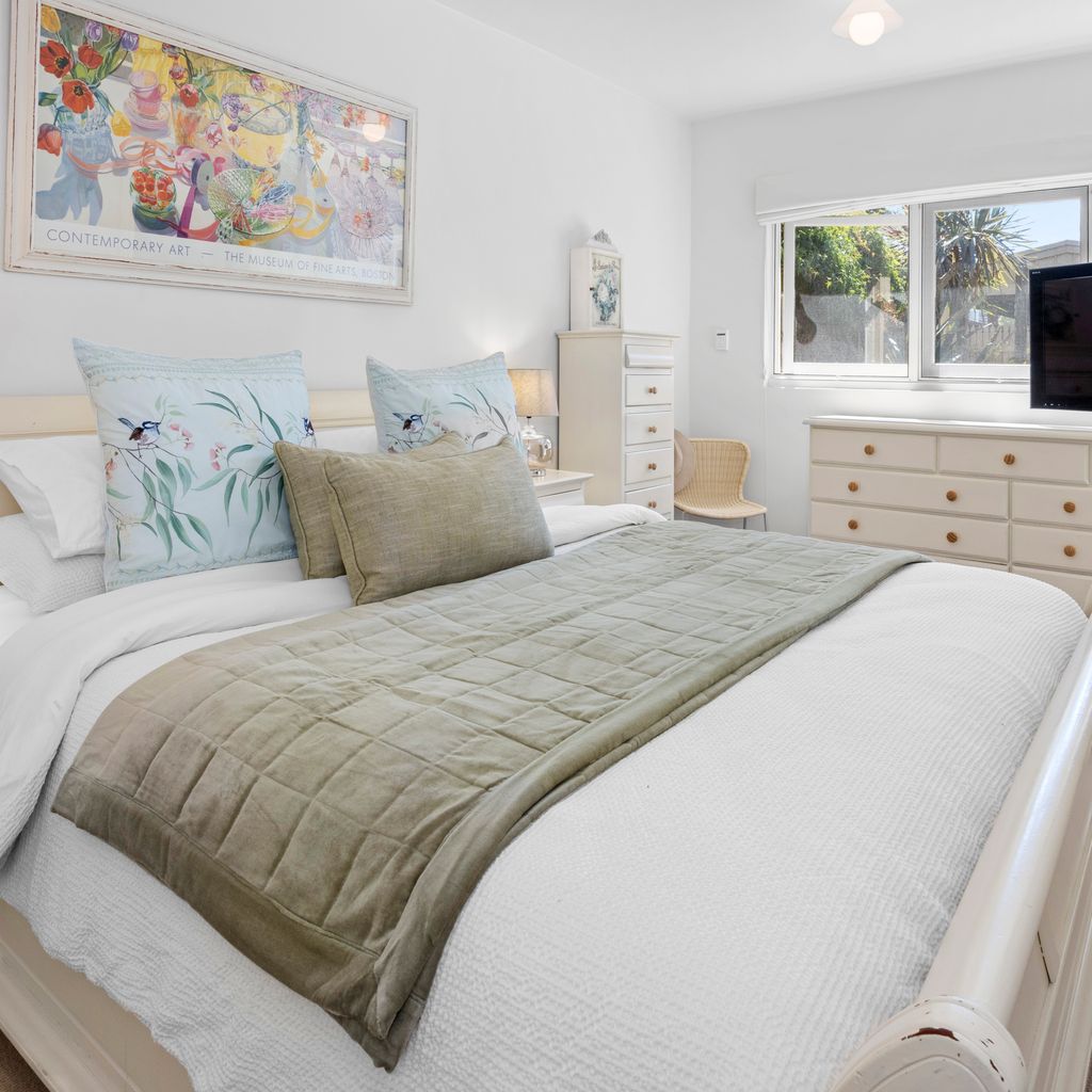 Coral Rose Cottage