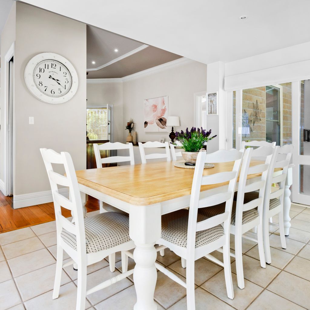 Coral Rose Cottage