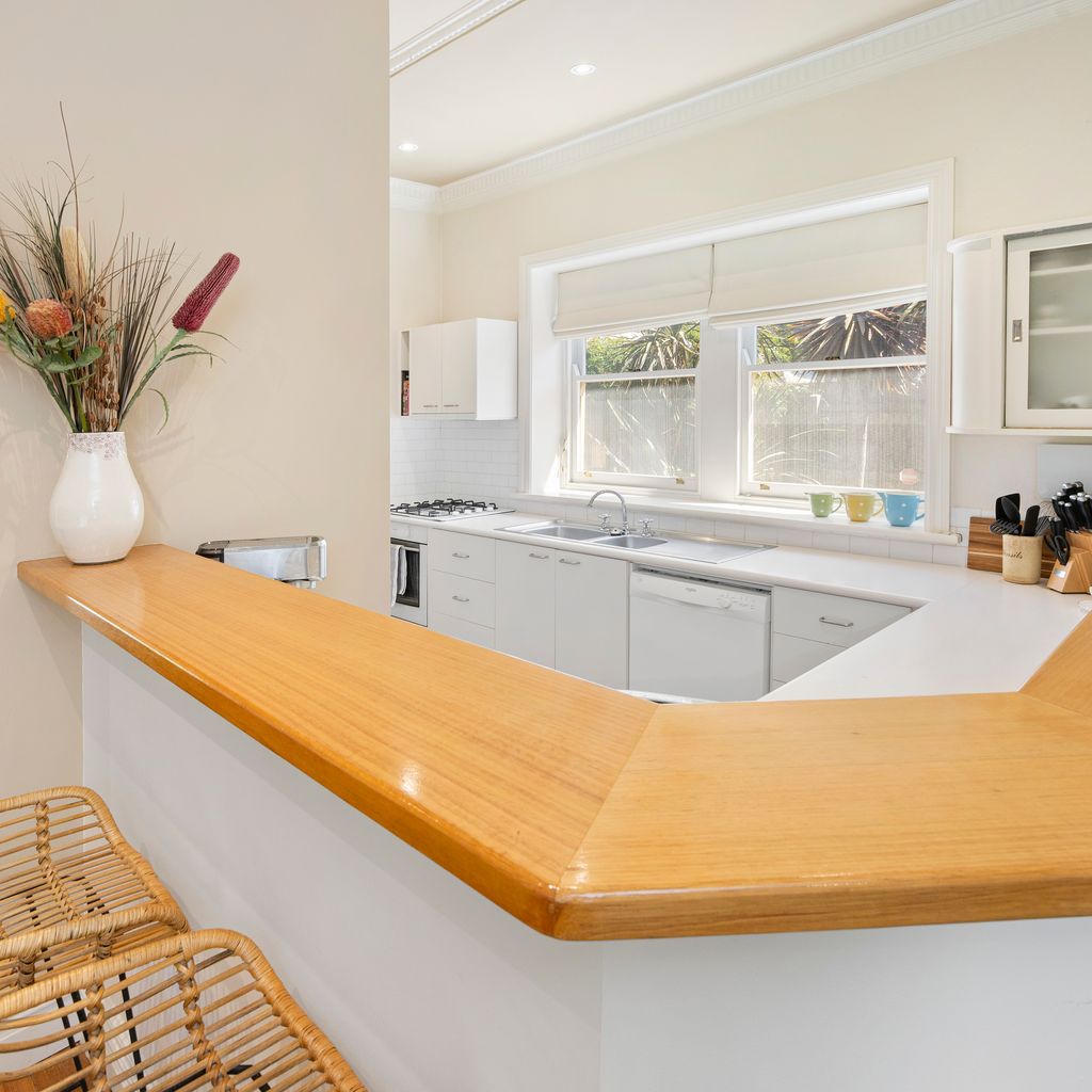 Coral Rose Cottage