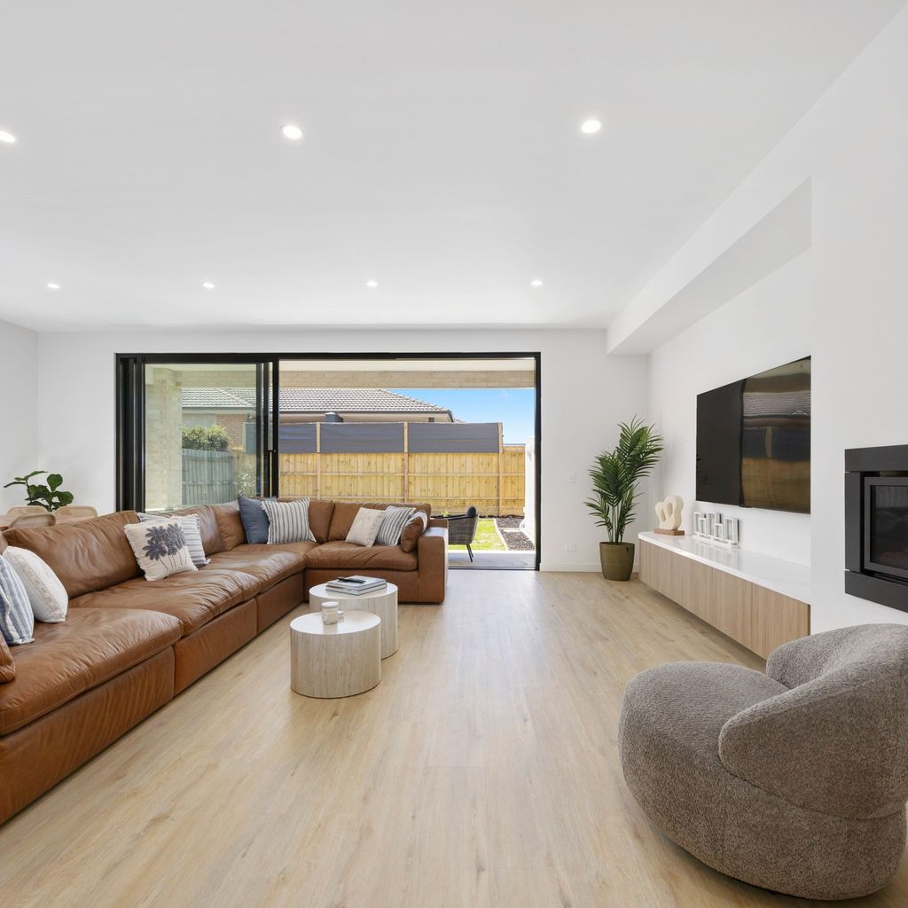 PENINSULA SEA BREEZE