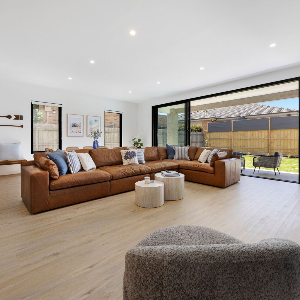 PENINSULA SEA BREEZE