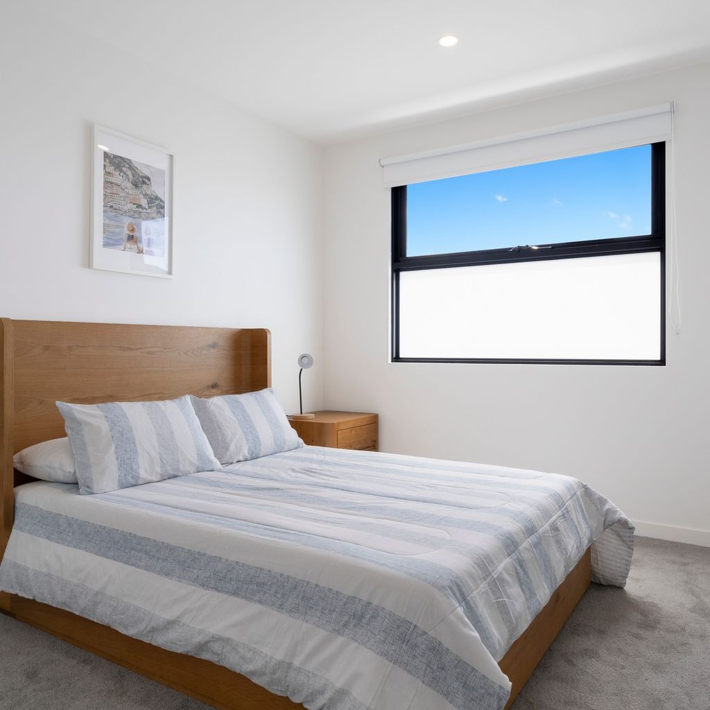 PENINSULA SEA BREEZE