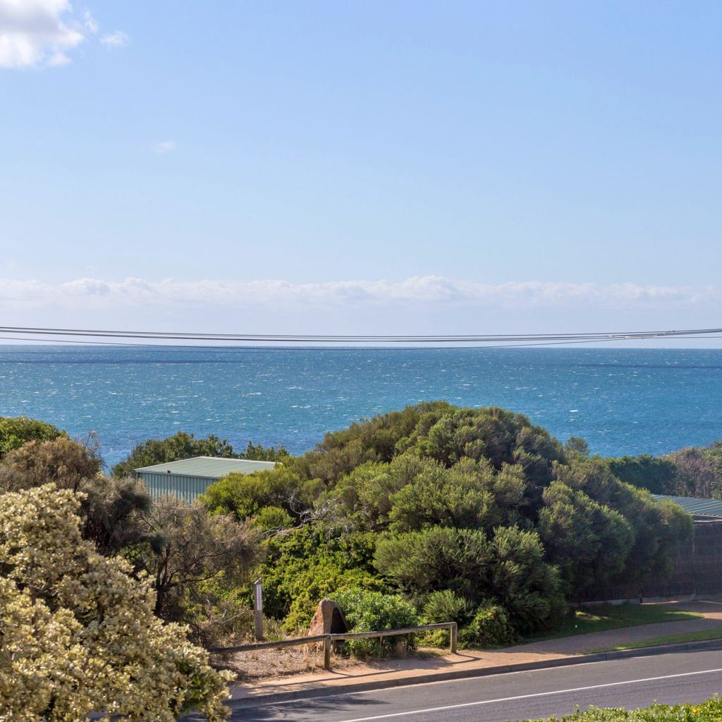 BEACH BELLE - MORNINGTON