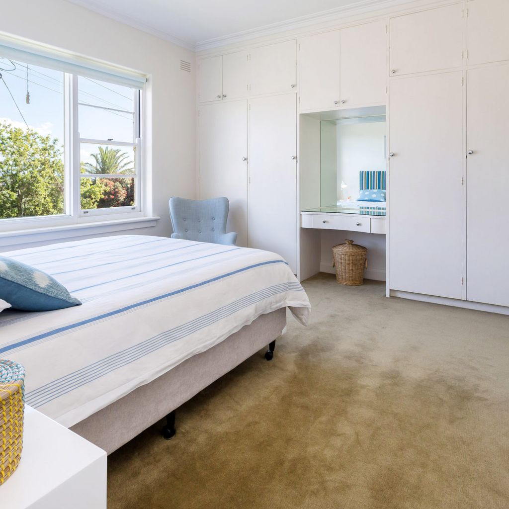 BEACH BELLE - MORNINGTON