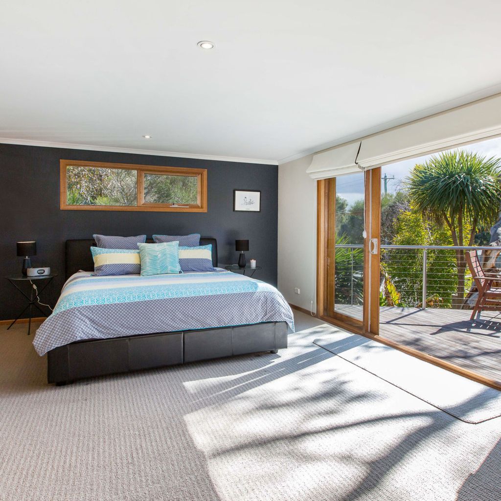 POINT LEO BEACH HOUSE - POINT LEO
