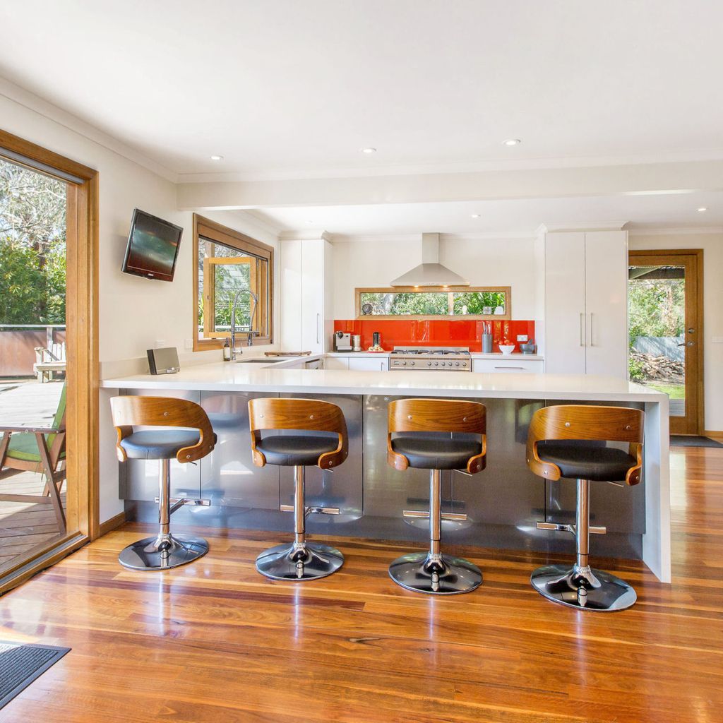 POINT LEO BEACH HOUSE - POINT LEO