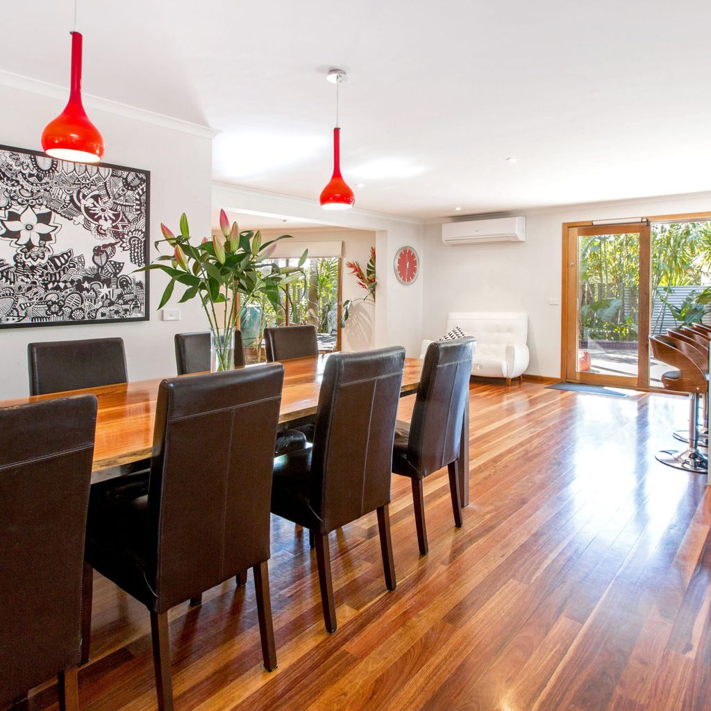 POINT LEO BEACH HOUSE - POINT LEO