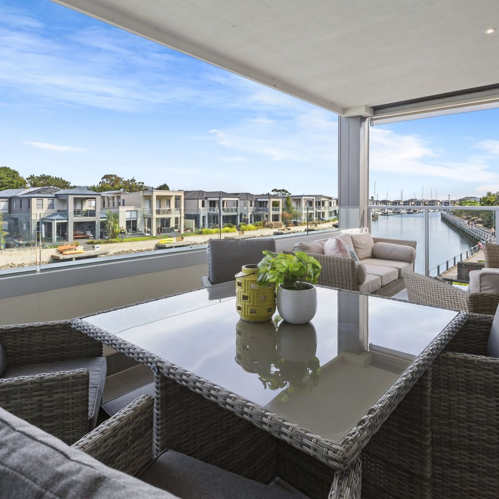 MARINA VIEW