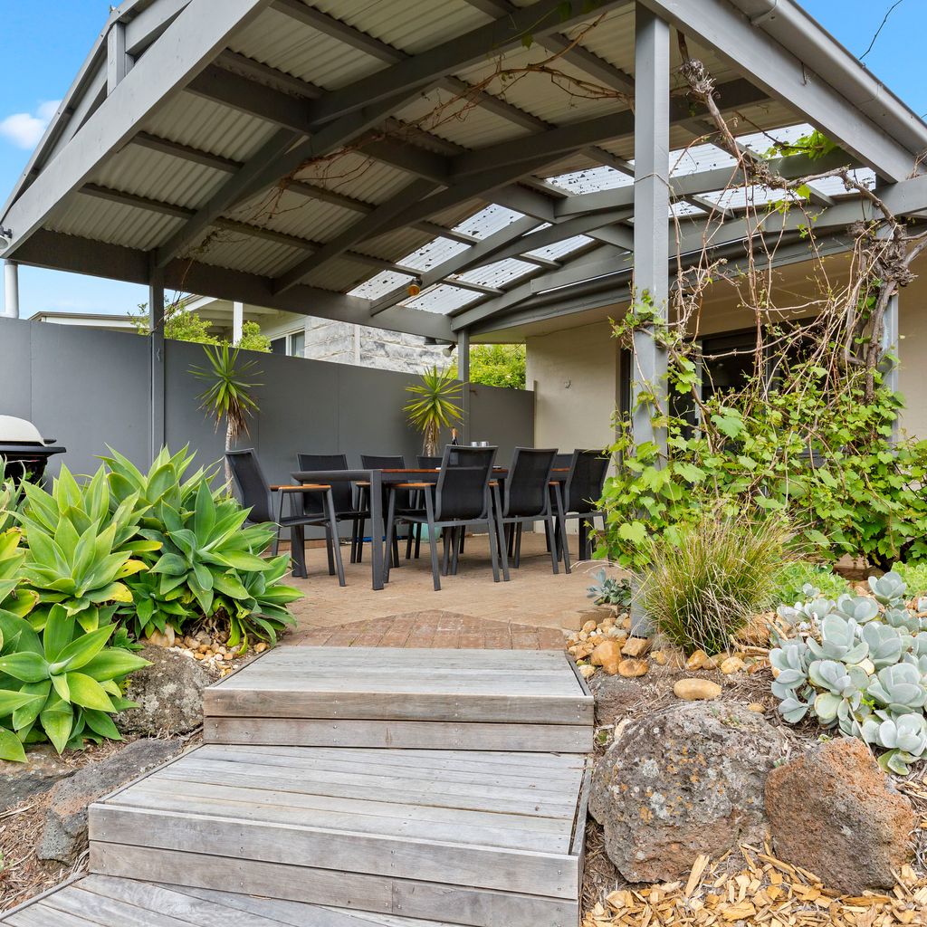 BYANDA - MOUNT MARTHA