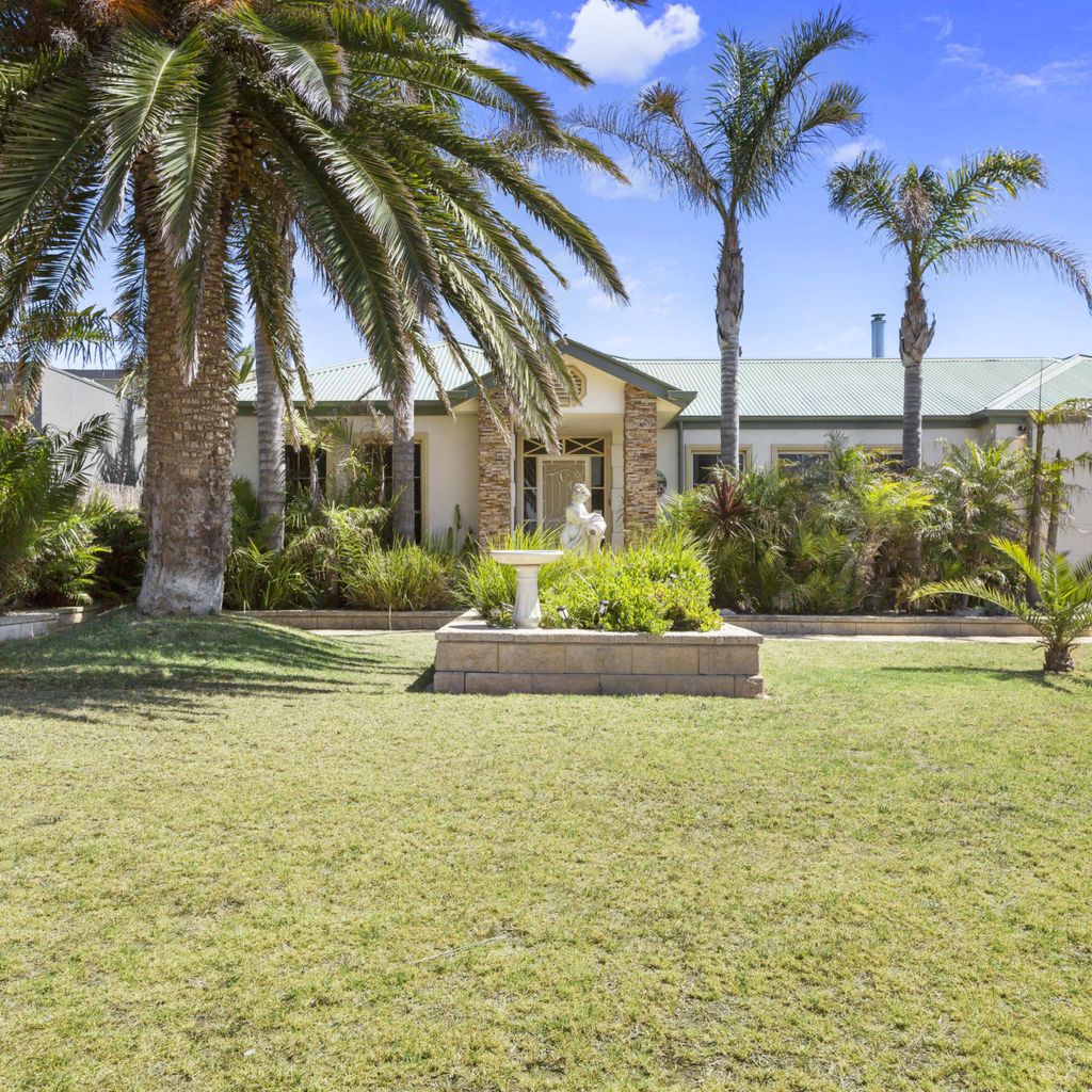 DIAMOND BAY RETREAT - SORRENTO