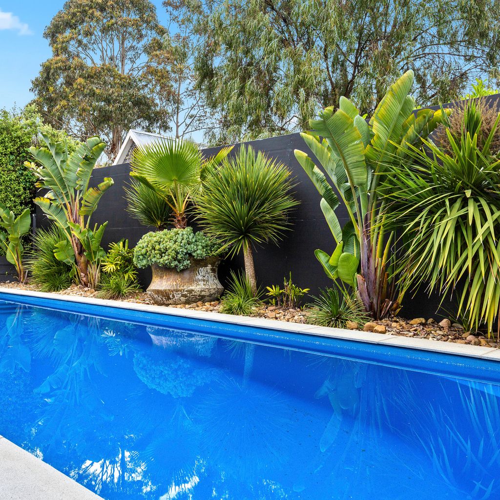 KAMALA - MOUNT ELIZA
