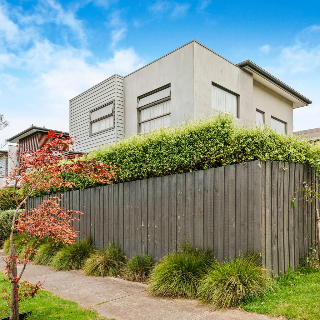 ILUKA - MORNINGTON