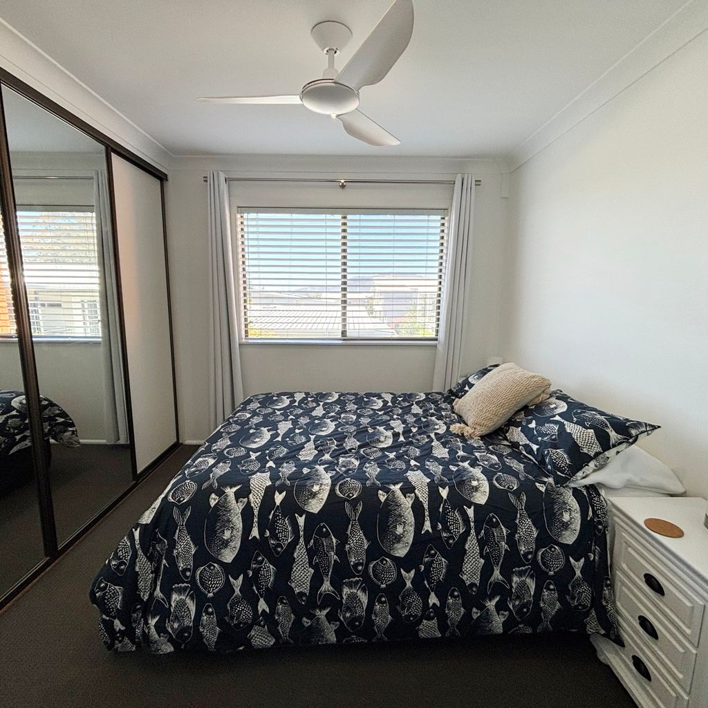 Main bedroom. 