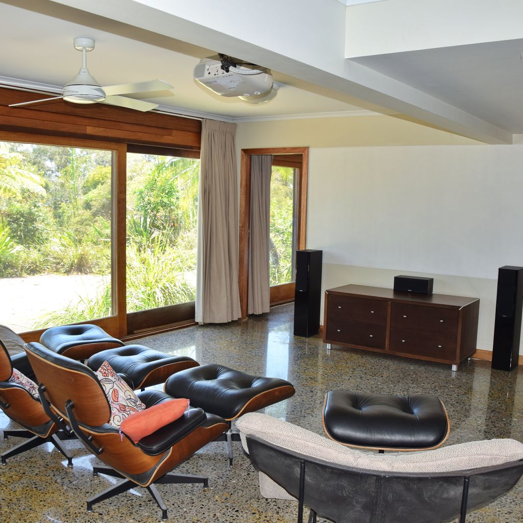 Living area (downstairs).