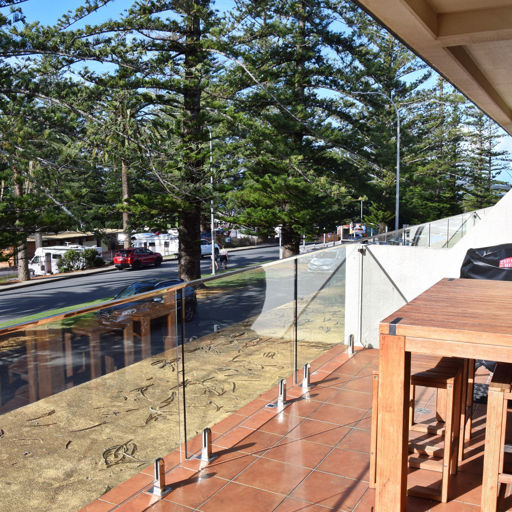 Balcony with outdoor dining.